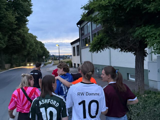 Samstag – Vortrupp